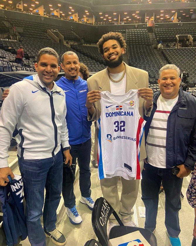 KAL 5 Karl Towns confirma jugará con dominicana en Mundial de Basket