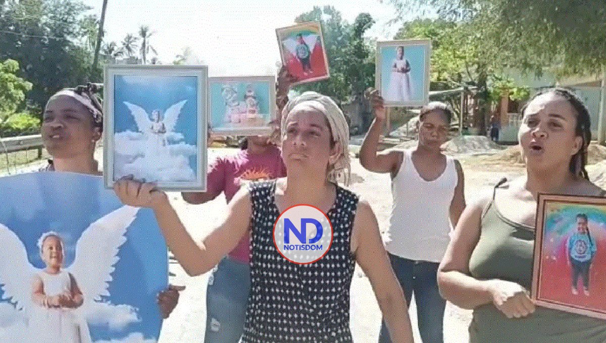 Piden justicia por muerte de dos menores en accidente de tránsito del sector Las Garitas