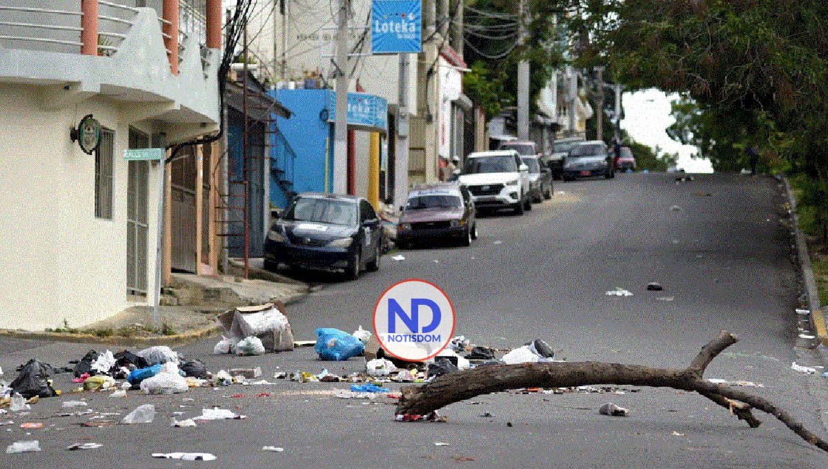 Levantan paro Cibao en demanda rebaja alimentos y combustibles