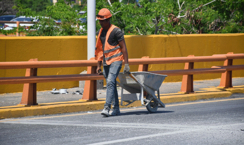 PUENTE DUARTE 7 MOPC inicia reparación del puente Duarte por tercera vez en menos de seis meses
