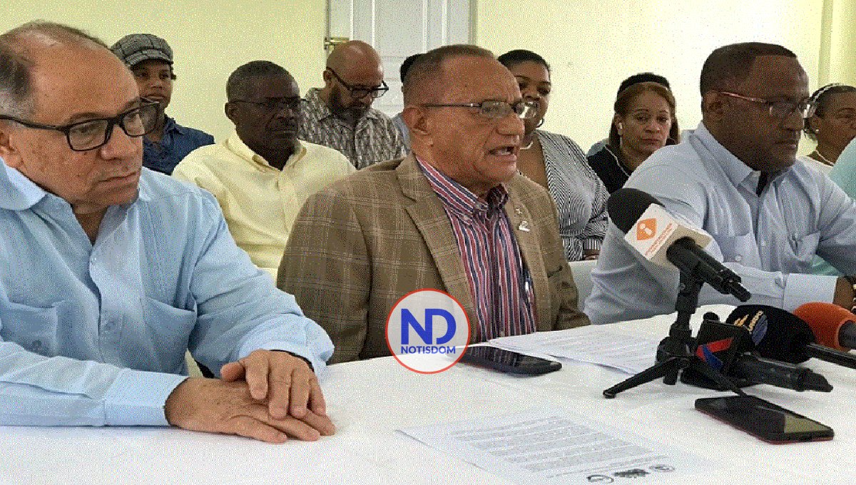 Centrales sindicales celebrarán el Día del Trabajo con un acto en SD