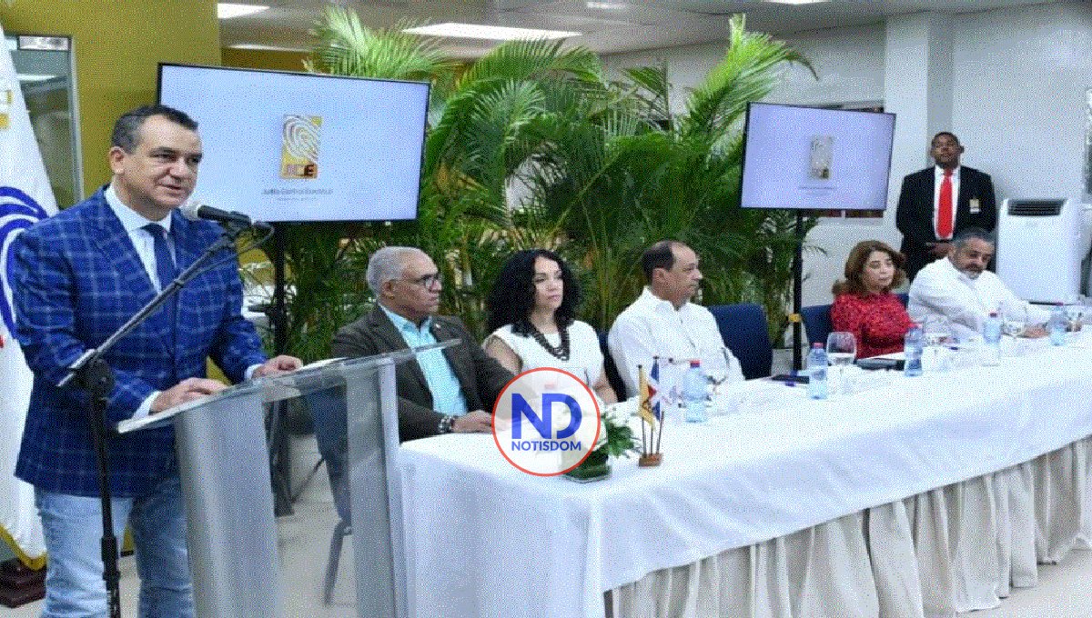 Con eucaristía y ofrenda floral, la JCE conmemora hoy su 100 aniversario