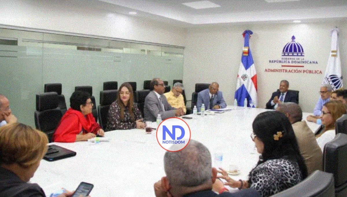 Entidades trabajan en actualización de reglamento sobre residencias médicas