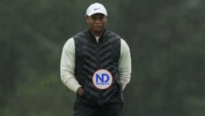 Tiger Woods se opera de tobillo, resto de majors en duda