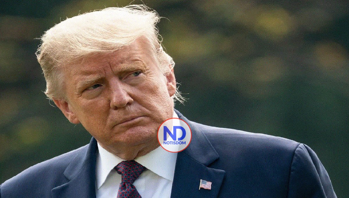 Trump asegura sentirse «conmocionado» por la salida de Tucker Carlson de Fox