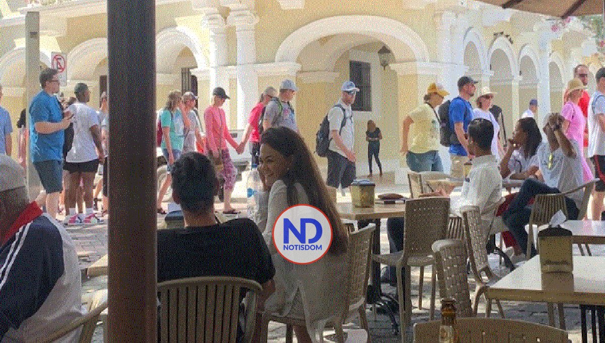 Más de 180 mil turistas visitaron RD en Semana Santa, dice MITUR 2 Más de 180 mil turistas visitaron RD en Semana Santa, dice MITUR