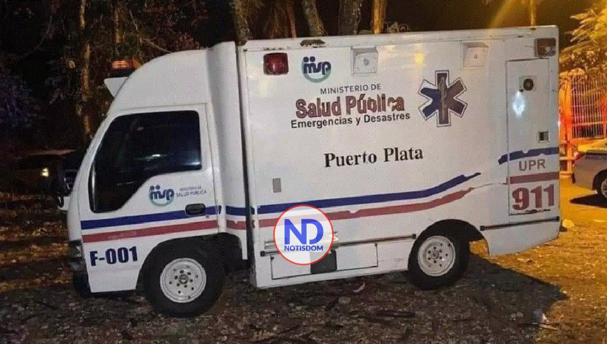 Arrestan dos personas por atropellar un hombre tras conducir alcoholizados una ambulancia 2 911 (4)