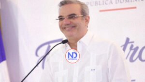 Presidente RD llama convertir la educación en obsesión nacional