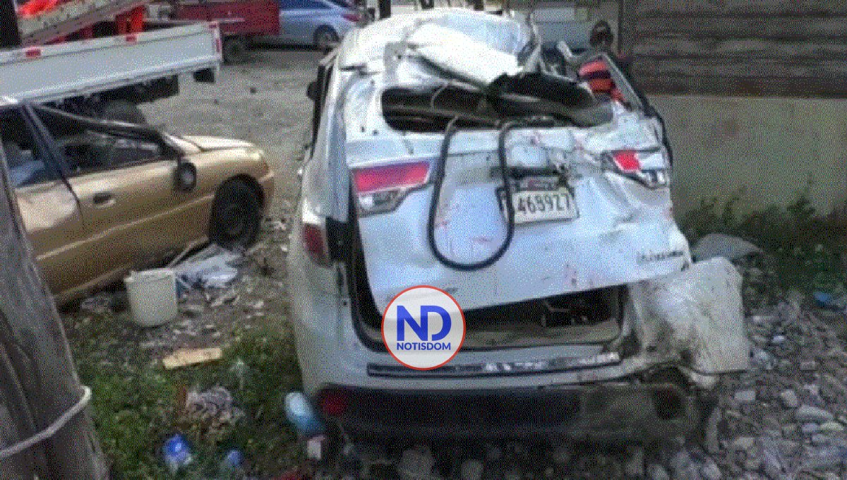 3 haitianos muertos y 14 heridos en accidente carretera