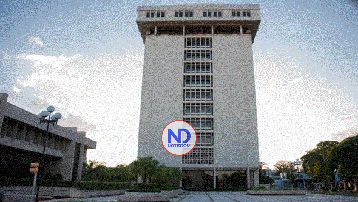 Economía dominicana registra leve mejoría en marzo: crece 2.1 %