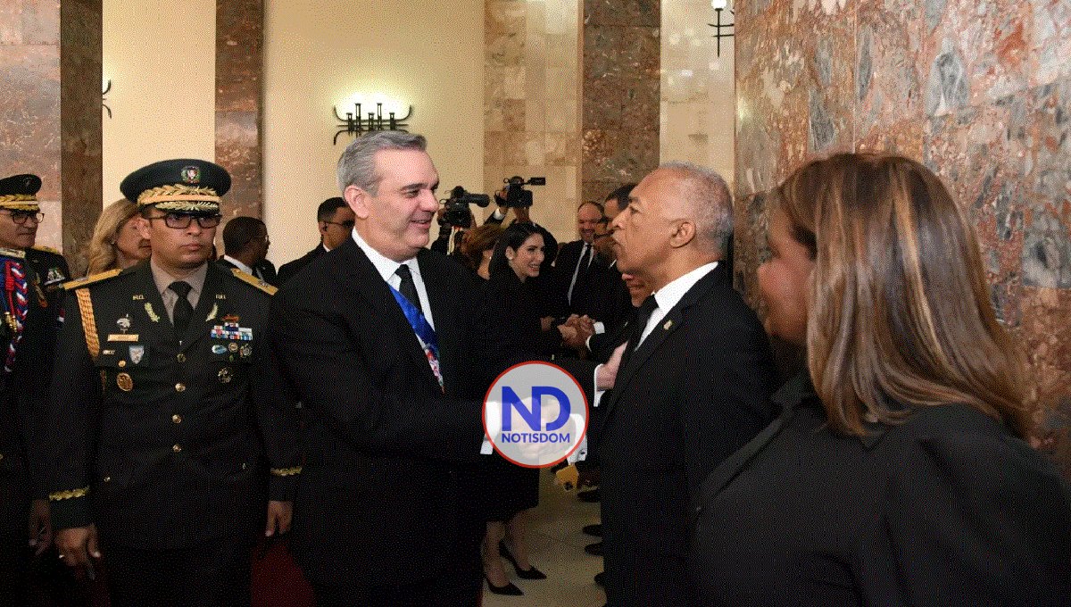 Bertico Santana destaca inversión del presidente Abinader en SDE