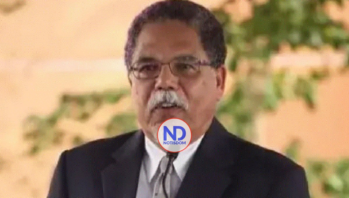 Álvarez Vega es el ganador del Premio Nacional de Periodismo