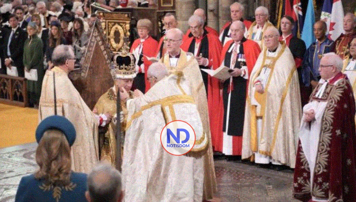 Carlos III ha sido coronado como rey de Inglaterra