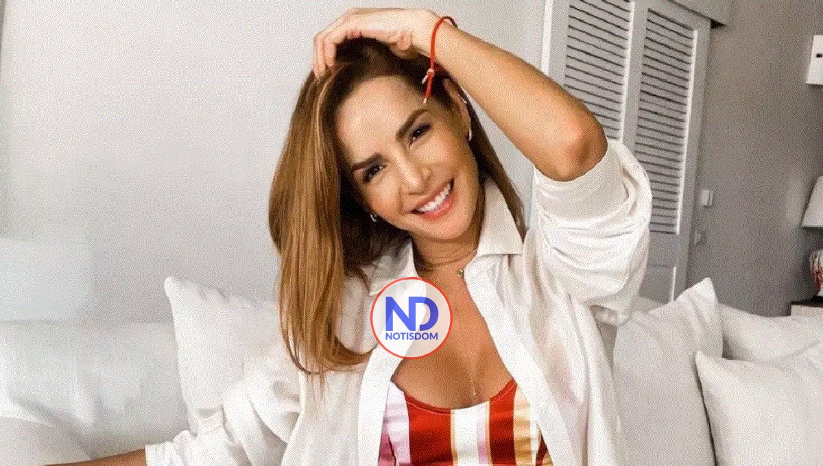 Carmen Villalobos se encuentra en RD y así lo presume