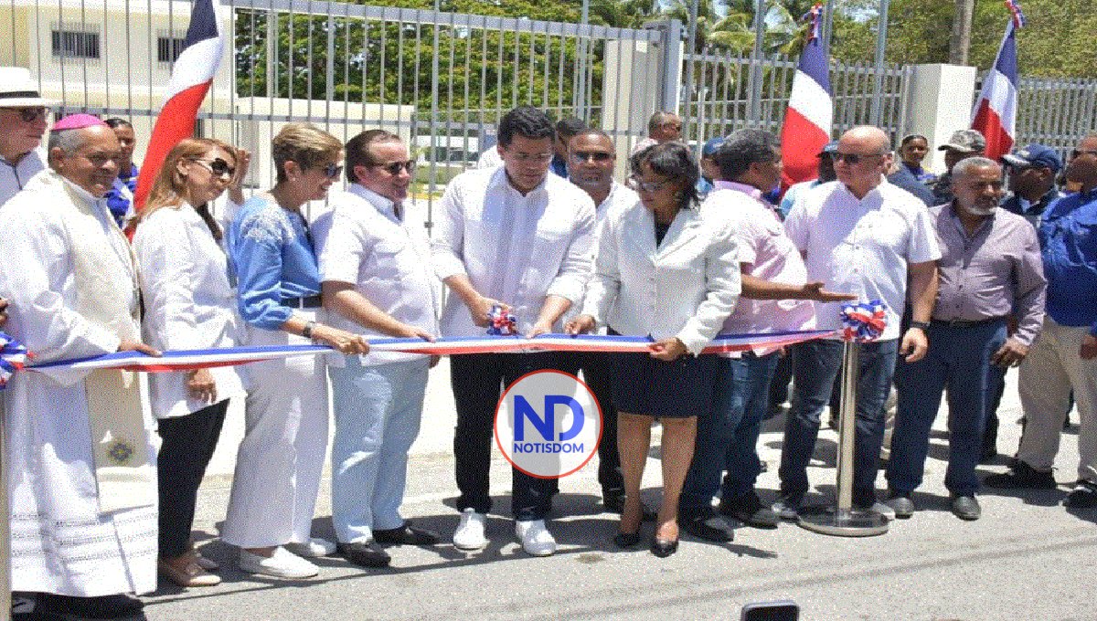 Ministerio de Turismo inaugura centro en Maimón, Puerto Plata