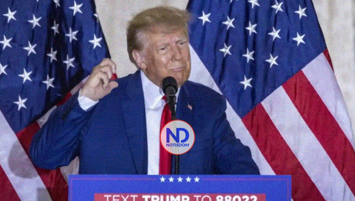 Fiscal concluye no se debió investigar Trump por trama rusa