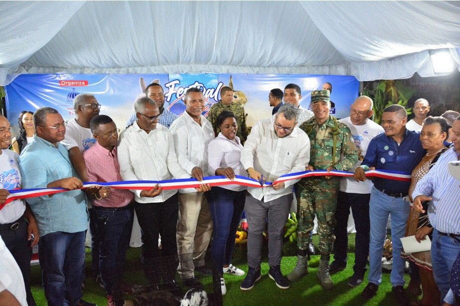 ELIAS PINA 3 Gobierno inicia en Elías Piña relanzamiento de producción de conejo en el país