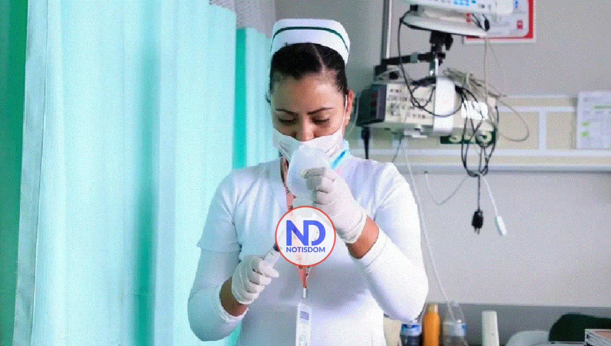 Enfermeras exigen salarios y pensiones dignas