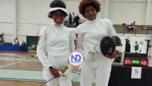 Esgrimistas Violeta Ramírez y Elsa Mateo buscan puestos a los JJCC