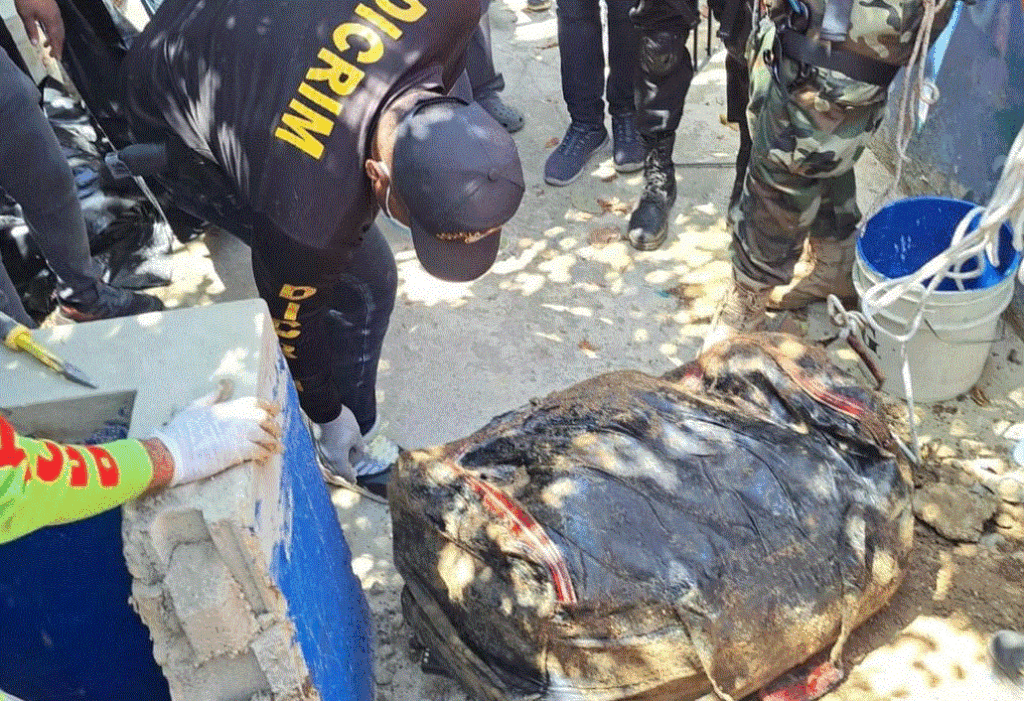 FAUSTO REYES 1 Encuentran empresario muerto dentro de una maleta en la casa de un amigo