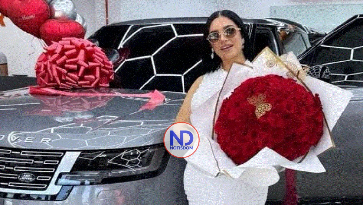 David Ortiz le regala jeepeta 2023 a su pareja para motivarla a que sea madre