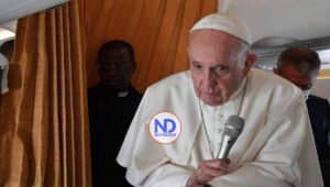 El Papa renueva su llamamiento por la paz en Ucrania; pide rezar