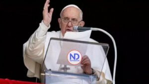El papa pide libertad para anunciar la fe católica en China