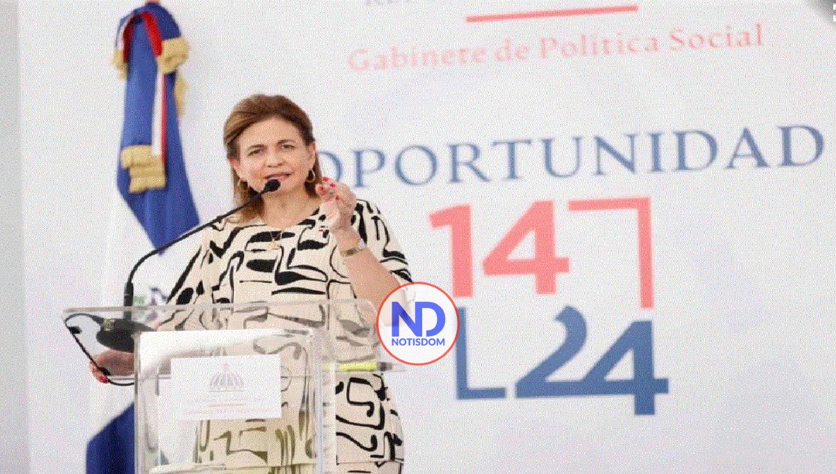 Raquel Peña preside acto de apertura de dos centros «Oportunidad 14-24»