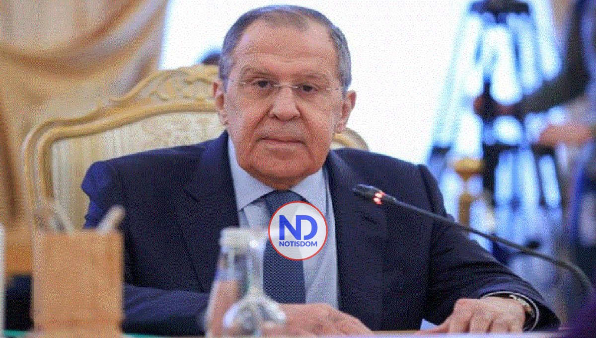 Lavrov tacha de «inaceptable» el envío de aviones F-16 a Ucrania