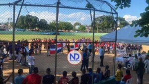 Torneo de béisbol en SDE con participación de equipos de 36 ligas
