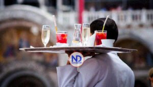 Sector turístico aumentará el salario mínimo en un 30.6 %