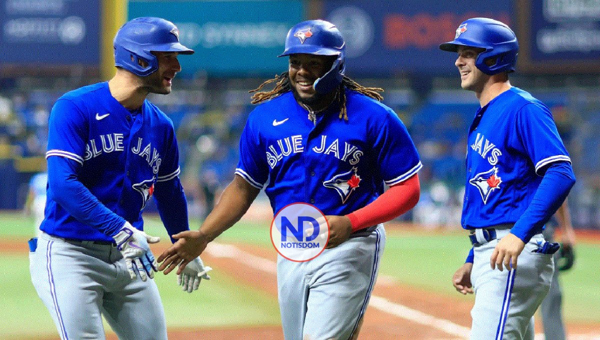 Truena Vladimir Guerrero Jr con jonrón con bases llenas y 6 remolcadas