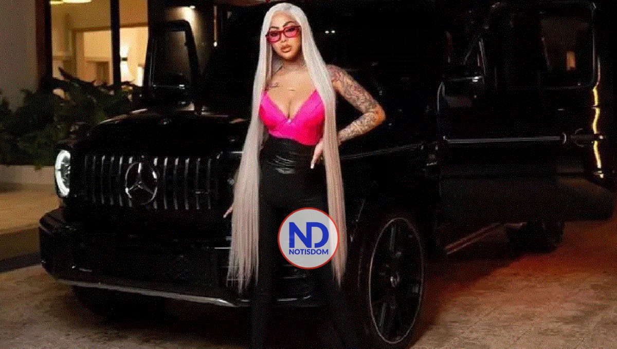 Yailin presume su nuevo y lujoso auto