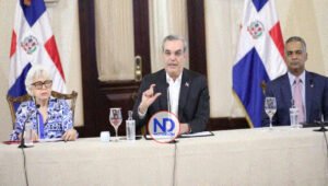 Abinader garantiza control fondos públicos en el proceso electoral