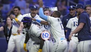 Arozarena abre la 9na con jonrón para que Rays derroten a Mellizos