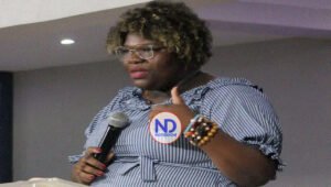 Elizabeth Silverio retorna Najayo tras estar hospitalizada por deshidratación