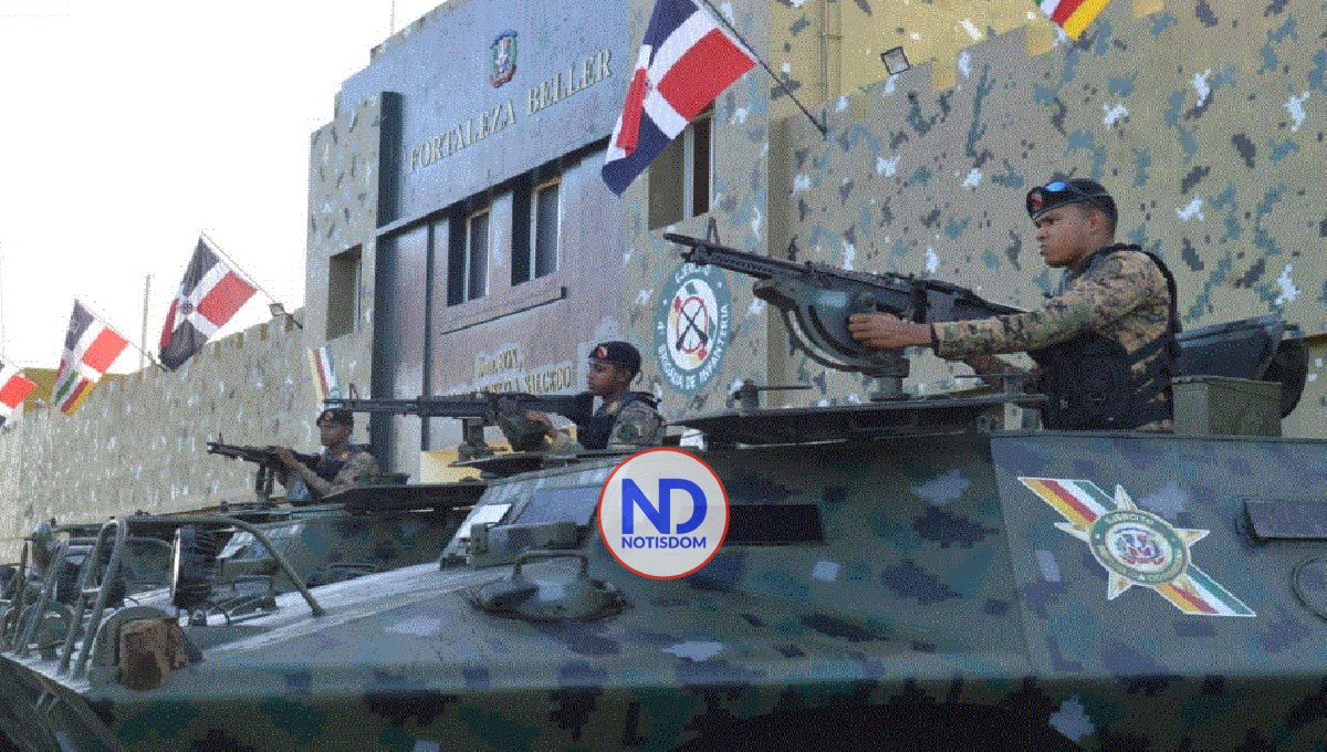 FFAA reciben 10 puestos móviles para aumentar vigilancia frontera