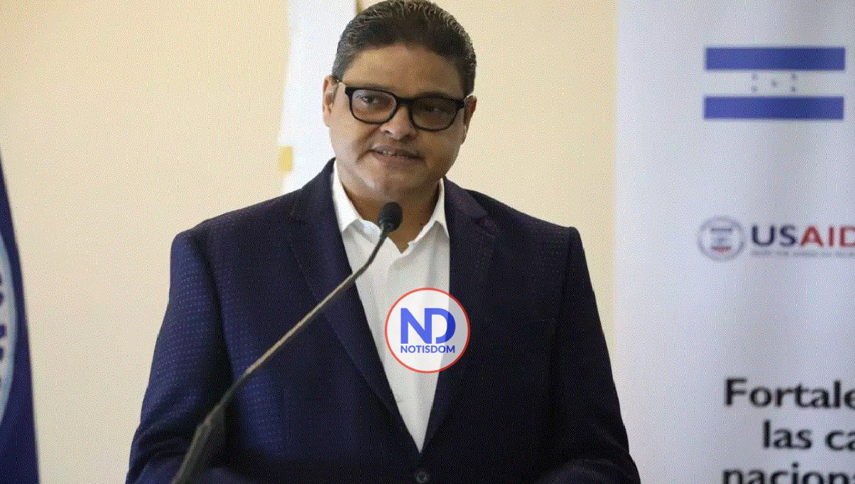 Juan Manuel Méndez estable tras ser sometido a cirugía este sábado