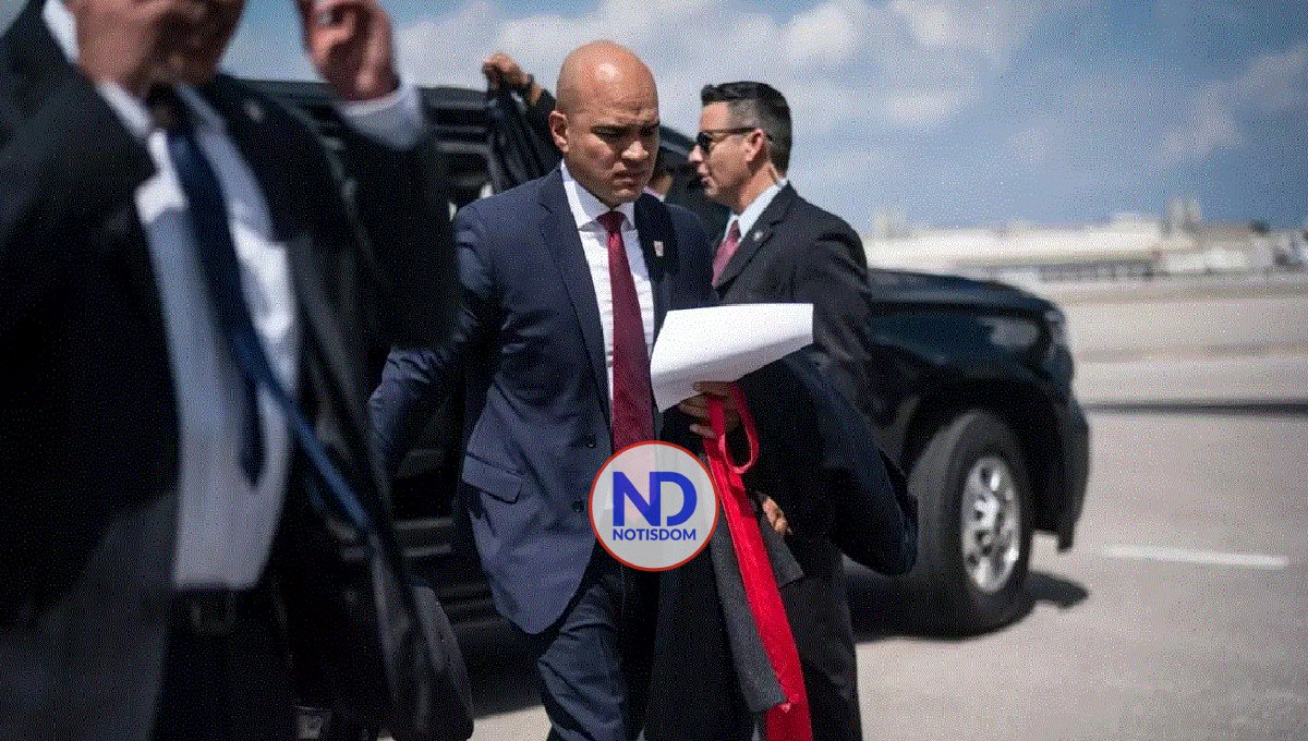 El asistente personal de Trump, testigo clave en la causa, será procesado hoy en Miami 2 El asistente personal de Trump, testigo clave en la causa, será procesado hoy en Miami