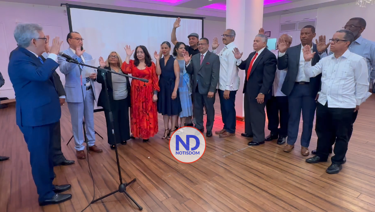 Video | Juramentan movimiento político "Suma 4 + con Luis 2024" 2 Video | Juramentan movimiento político «Suma 4 + con Luis 2024»