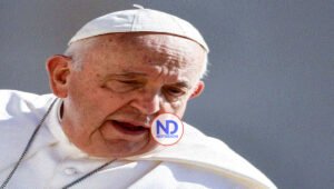 El papa afirma que sufre aún los efectos de la anestesia y le cuesta respirar