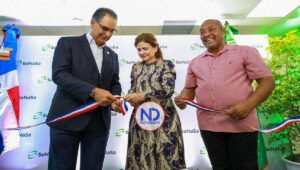 Vicepresidenta encabeza inauguración oficina de SeNaSa en SDO