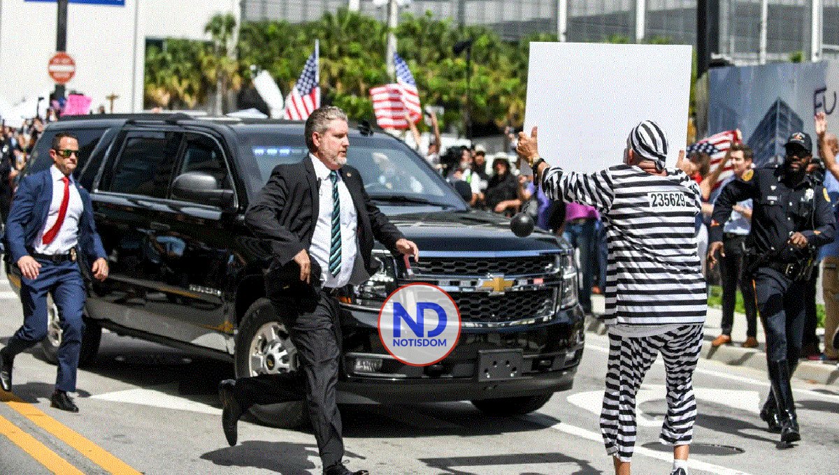 Trump regresa a Nueva Jersey tras declararse «no culpable» en un tribunal de Miami