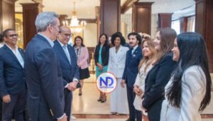 Abinader arriba a Bruselas para asistir a III Cumbre Europa-CELAC