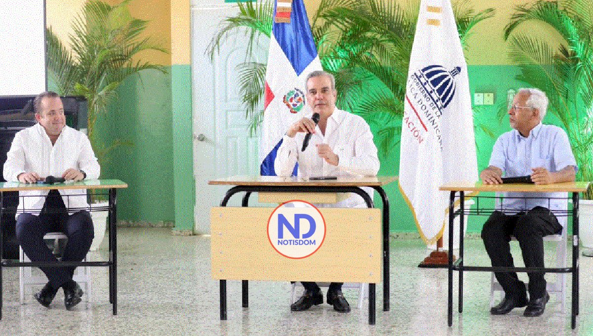 Abinader anuncia “Bono a Mil” para más de un millón de estudiantes 2 Abinader anuncia “Bono a Mil” para más de un millón de estudiantes