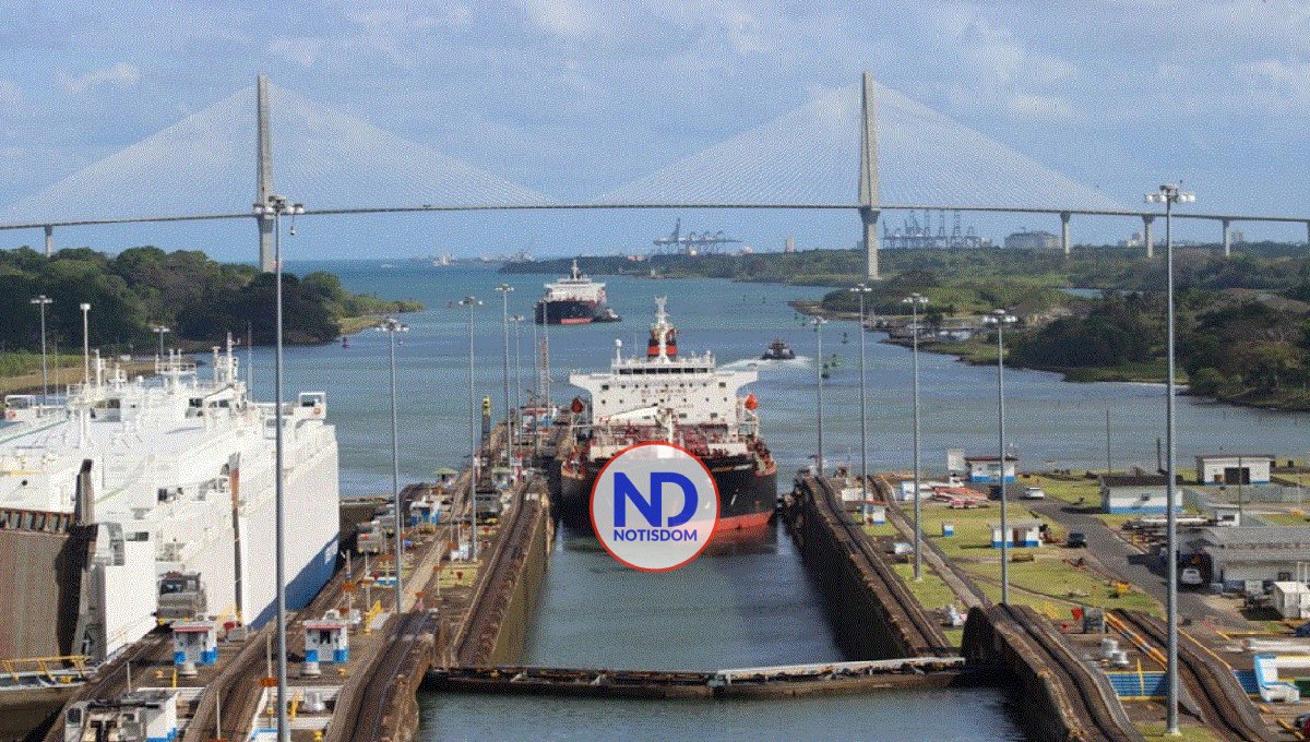 Empujado por la sequía, el Canal de Panamá reduce el tránsito diario a 32 embarcaciones