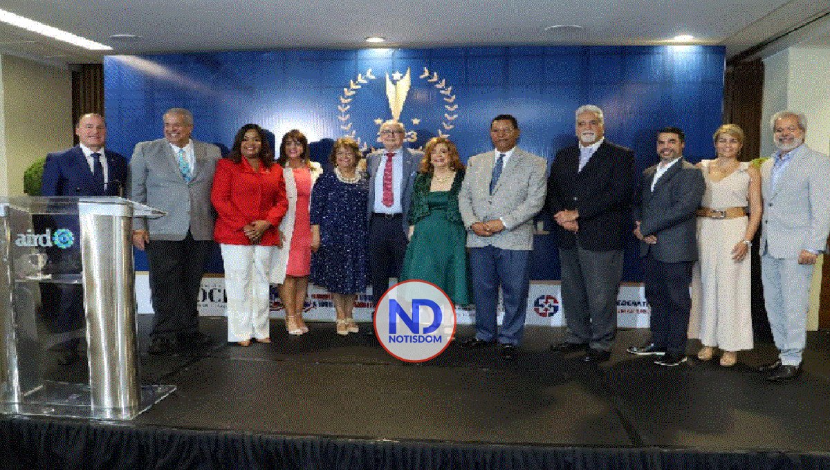 Empresarios reciben “Reconocimiento a la Trayectoria Empresarial” 2 Empresarios reciben “Reconocimiento a la Trayectoria Empresarial”