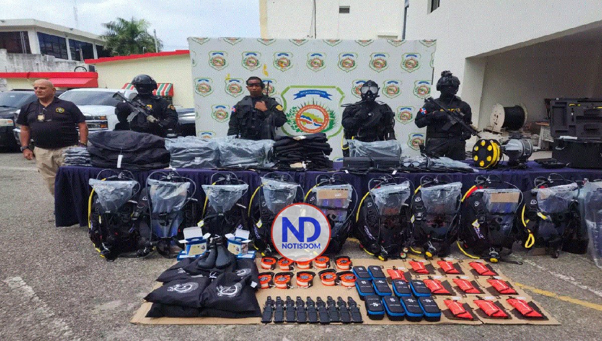 Unidades tácticas de la DNCD reciben nuevos equipos para combatir narcotráfico