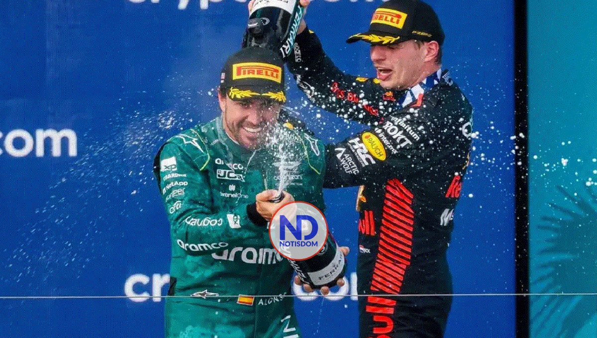 Verstappen y Red Bull dejan prácticamente sentenciado otro "doblete" a mitad del Mundial 2 Verstappen y Red Bull dejan prácticamente sentenciado otro «doblete» a mitad del Mundial