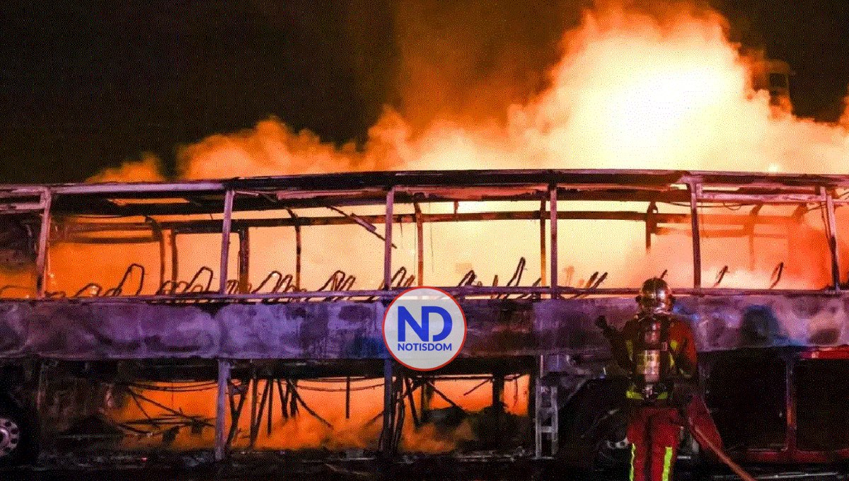 Nuevos disturbios en Francia deja 1,311 detenciones y 79 policías heridos